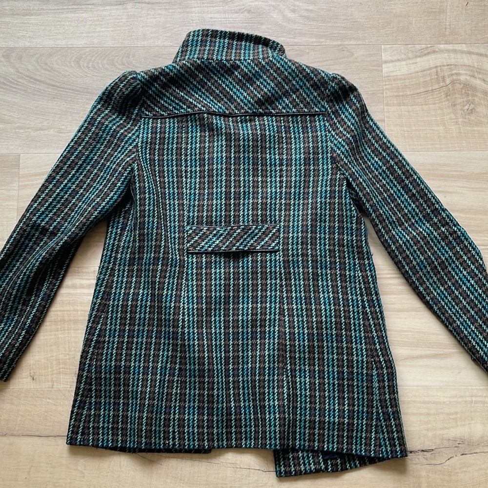 Coat - Picture 5 of 12